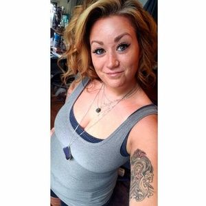 Meet your Posher, Alyssa